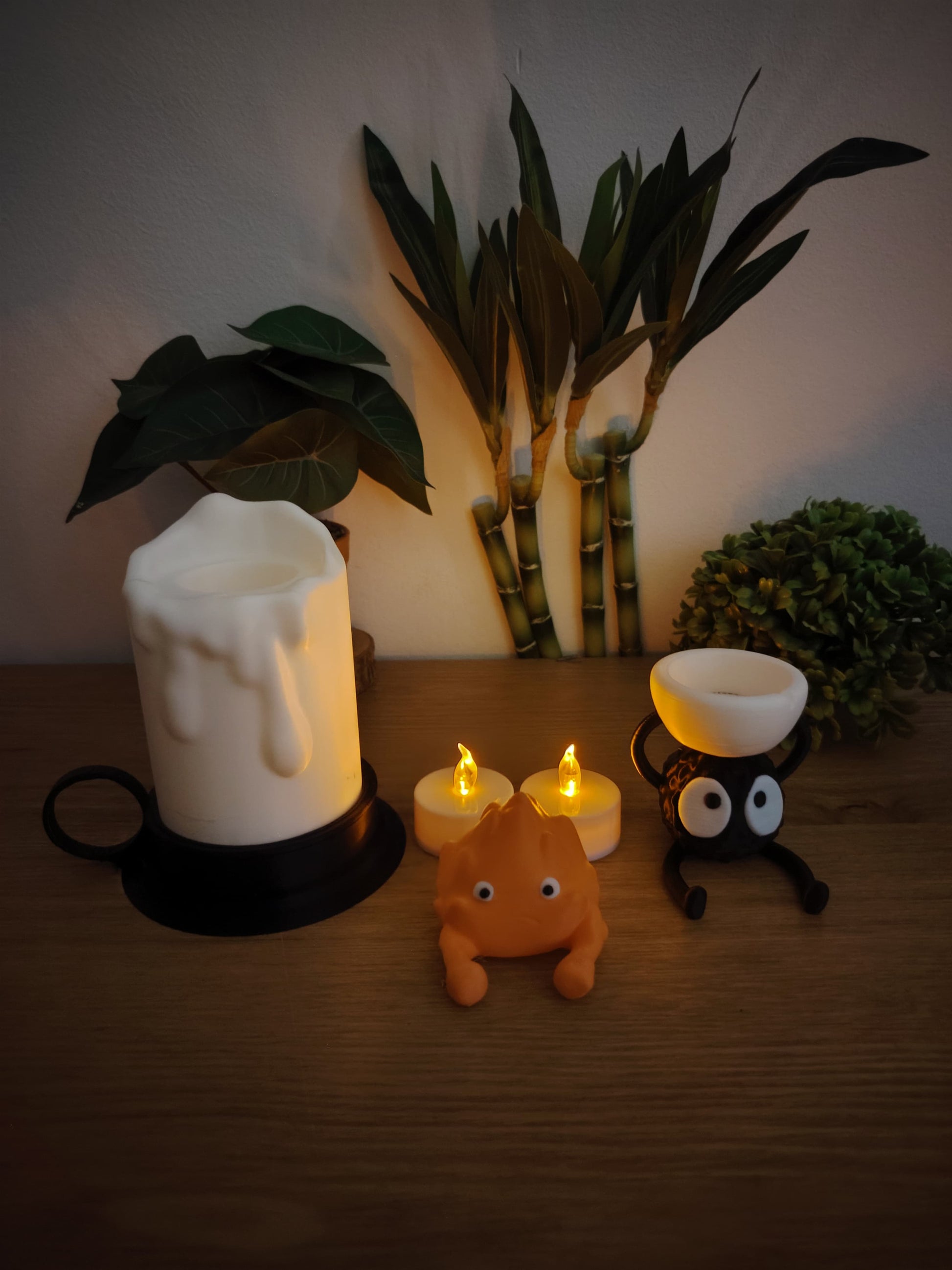🔥 Lot Décoration Ghibli – Vase No-Face, Bougeoir Susuwatari & Lampe Calcifer Fonctionnelle ✨