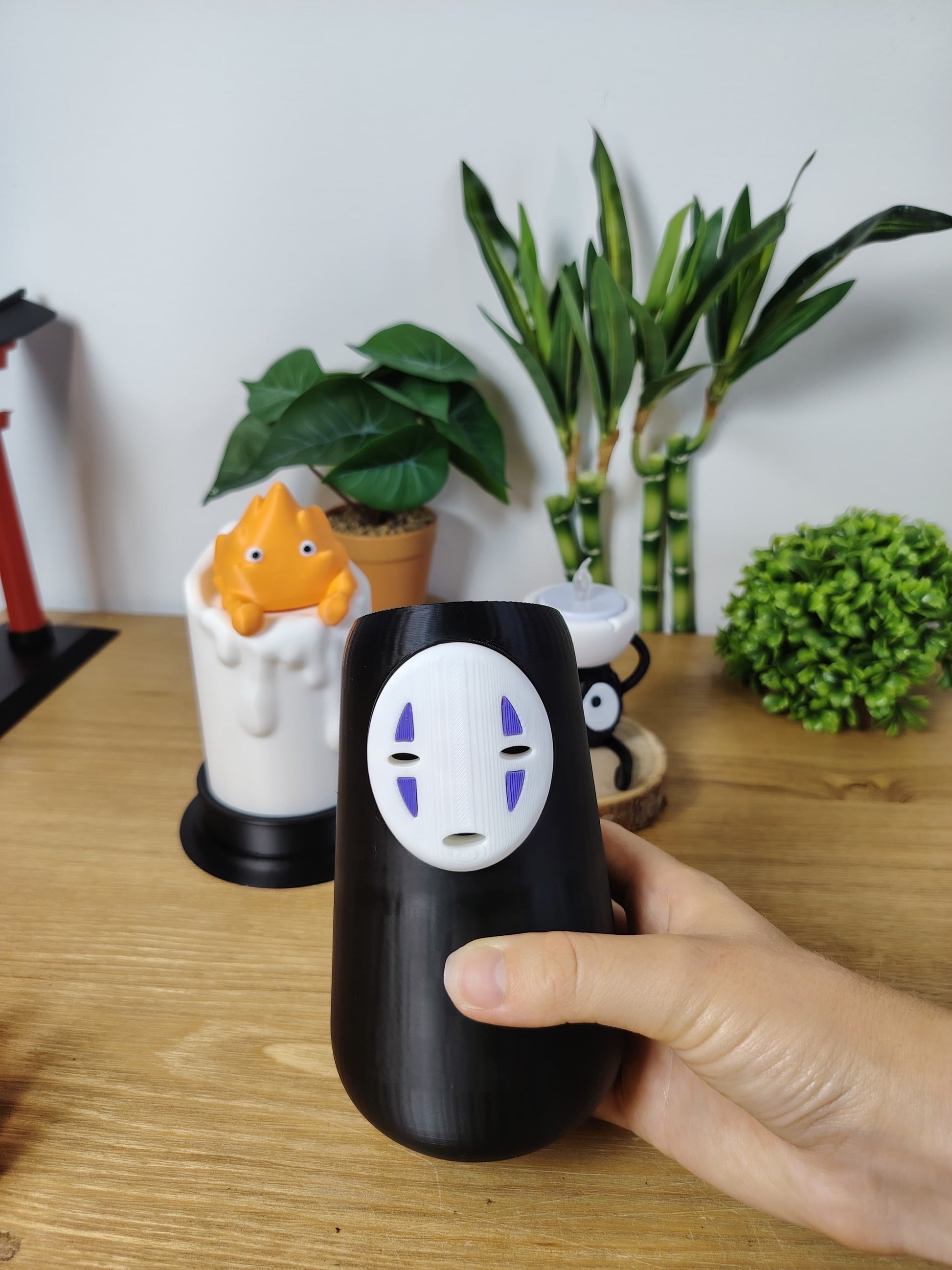 🔥 Lot Décoration Ghibli – Vase No-Face, Bougeoir Susuwatari & Lampe Calcifer Fonctionnelle ✨