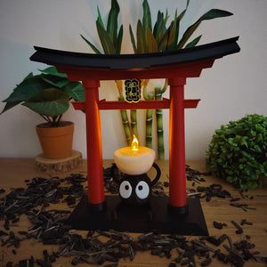 Lot porte torii & bougeoir Susuwatari Ghibli