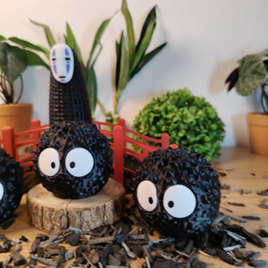 🌸 Lot Décoration Japonaise – Pont Japonais, No-Face & Susuwatari – Univers Ghibli ⛩️✨