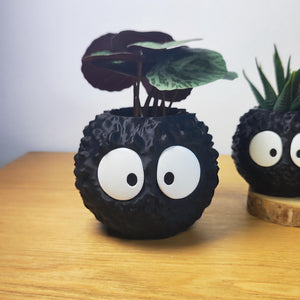 Vase Susuwatari, noiraude Ghibli, le voyage de Chihiro, Totoro, studio Ghibli, Kodama, Miyazaki, pot de fleur