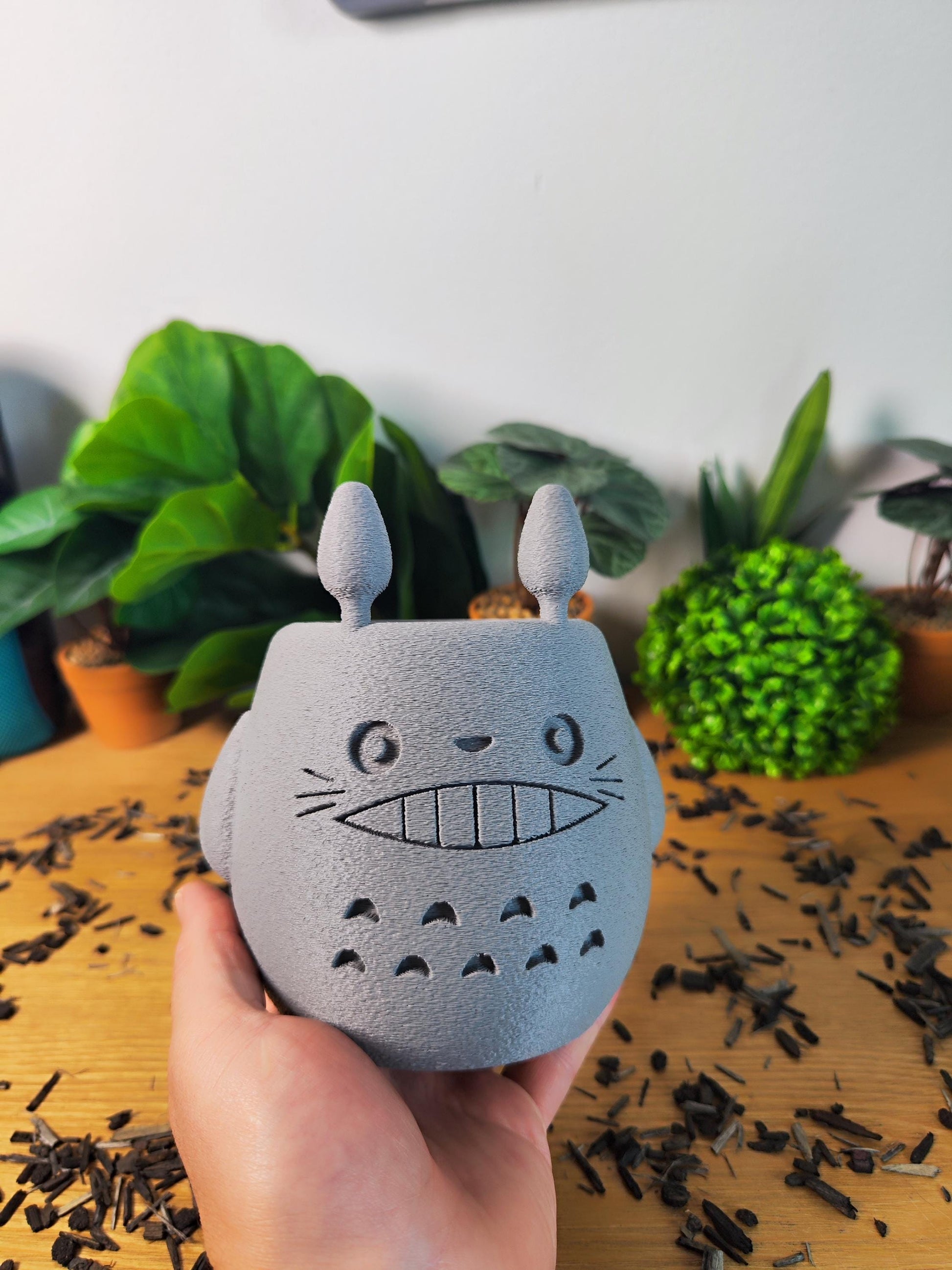 Vase Totoro, Ghibli, le voyage de Chihiro, Totoro, studio Ghibli, Kodama, Miyazaki, pot de fleur, noiraude