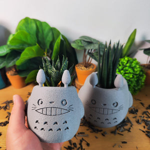 Vase Totoro, Ghibli, le voyage de Chihiro, Totoro, studio Ghibli, Kodama, Miyazaki, pot de fleur, noiraude