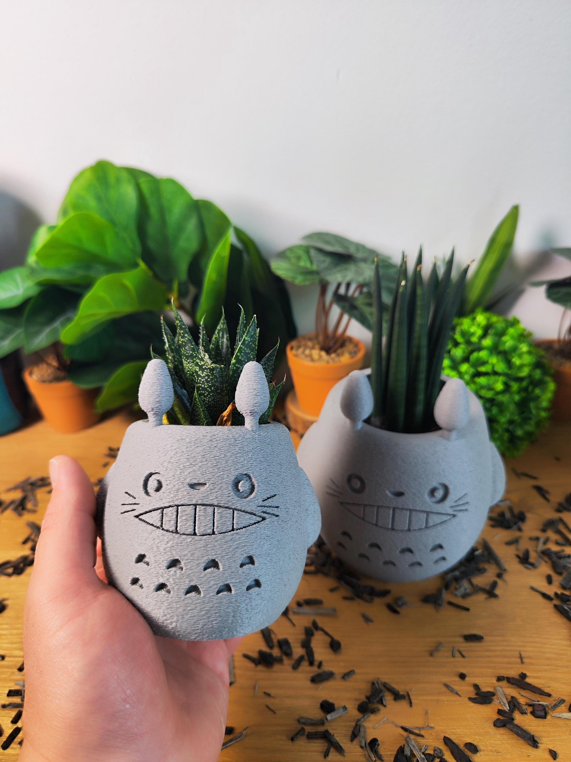 Vase Totoro, Ghibli, le voyage de Chihiro, Totoro, studio Ghibli, Kodama, Miyazaki, pot de fleur, noiraude