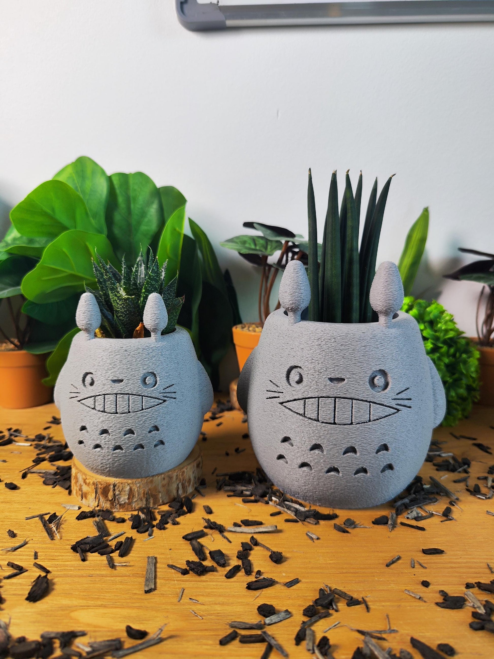 Vase Totoro, Ghibli, le voyage de Chihiro, Totoro, studio Ghibli, Kodama, Miyazaki, pot de fleur, noiraude
