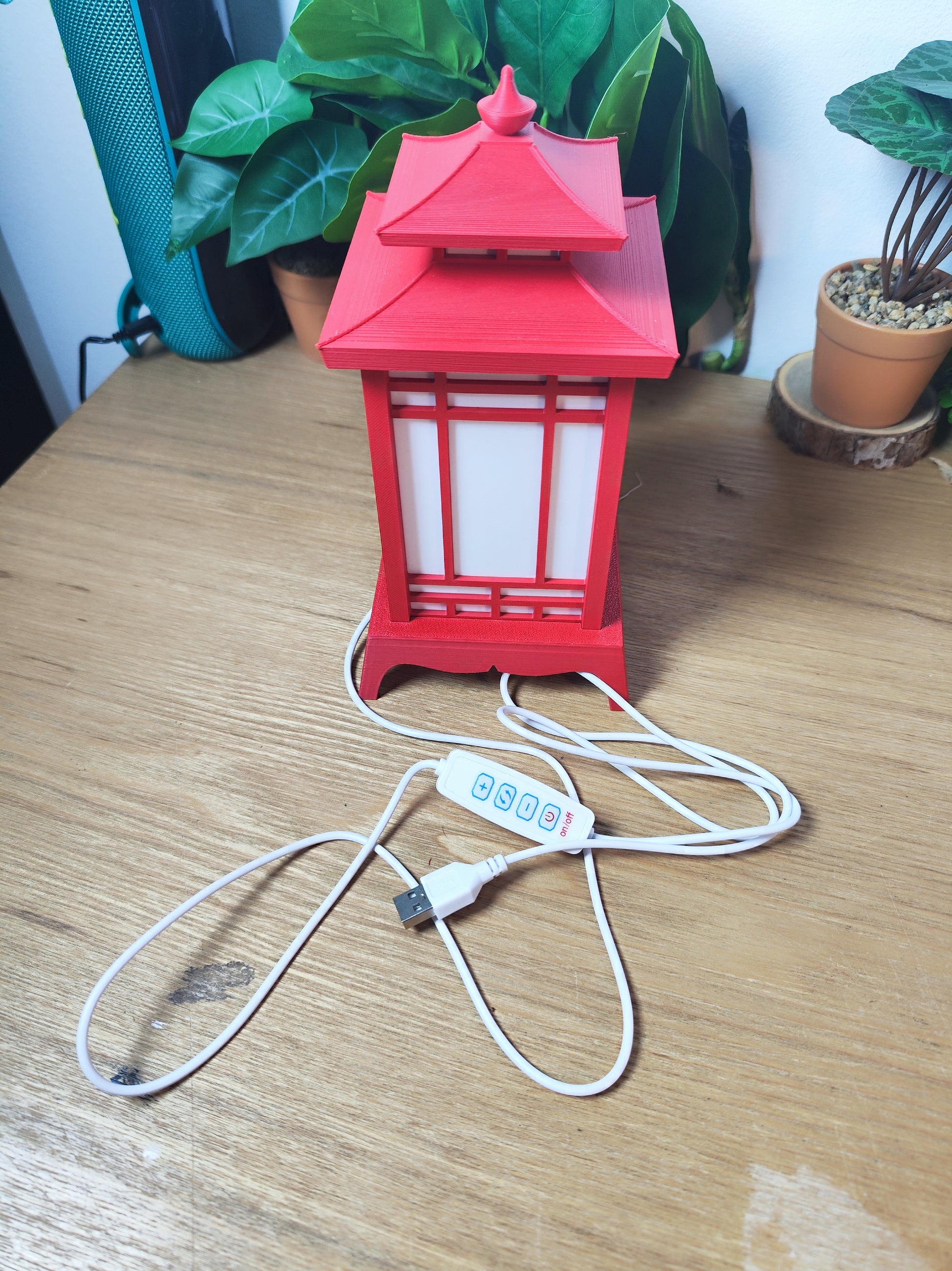 🏮 Lampe Lanterne Japonaise LED Rouge – Style Temple – Décoration Zen USB ⛩️✨ - vue 6